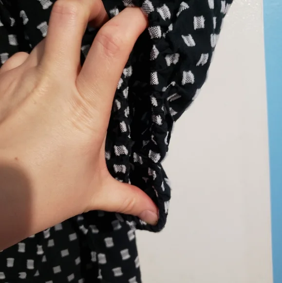 Loft Tiered Balloon Sleeve Textured Blouse Sz Lg - Picture 7 of 7